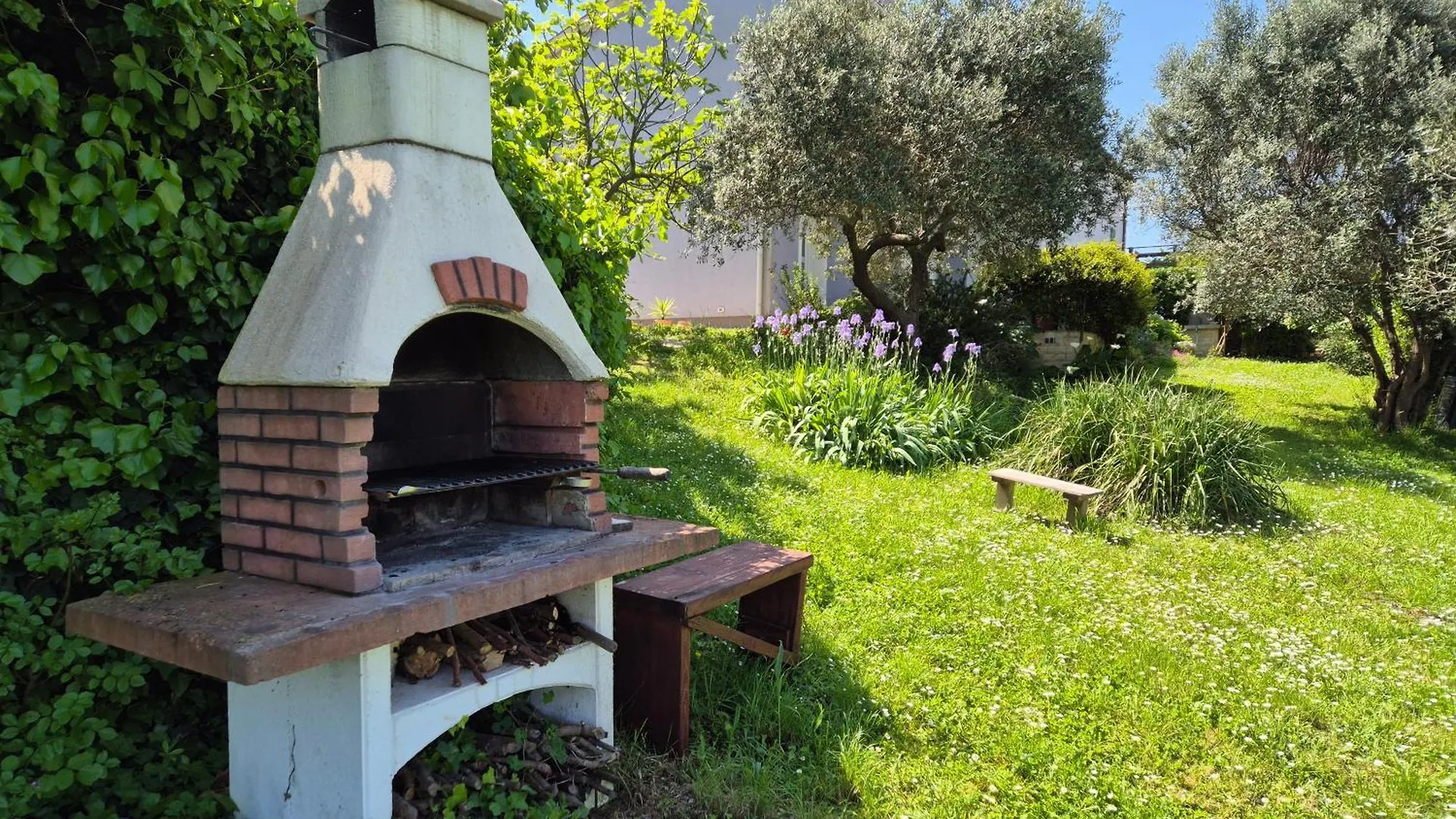 Vito & Maria Eco Friendly Accommodation Banjole Croatia